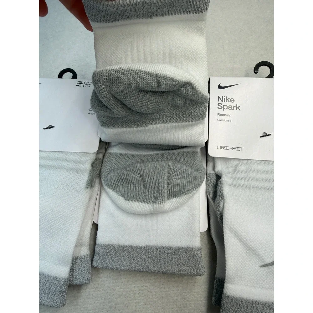 3 pair Nike Dri-FIT Spark Cushioned Ankle Running Socks M 6-7.5 Women 7.5-9 NWT